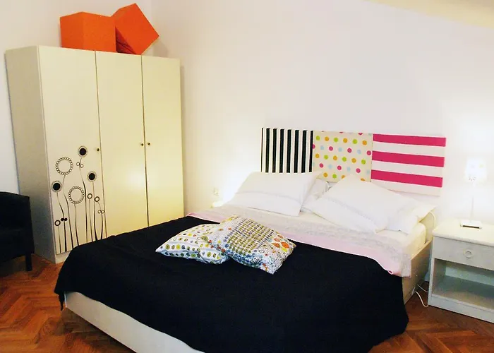 Family Friendly * Пула